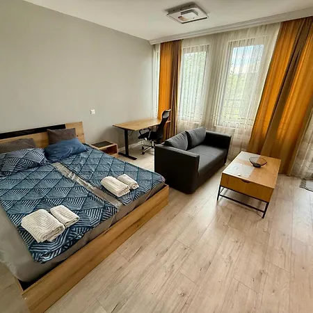 Work And Relax In Life Apartment *